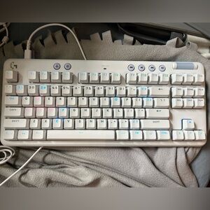 Logitech G713 Wired Mechanical Gaming Keyboard